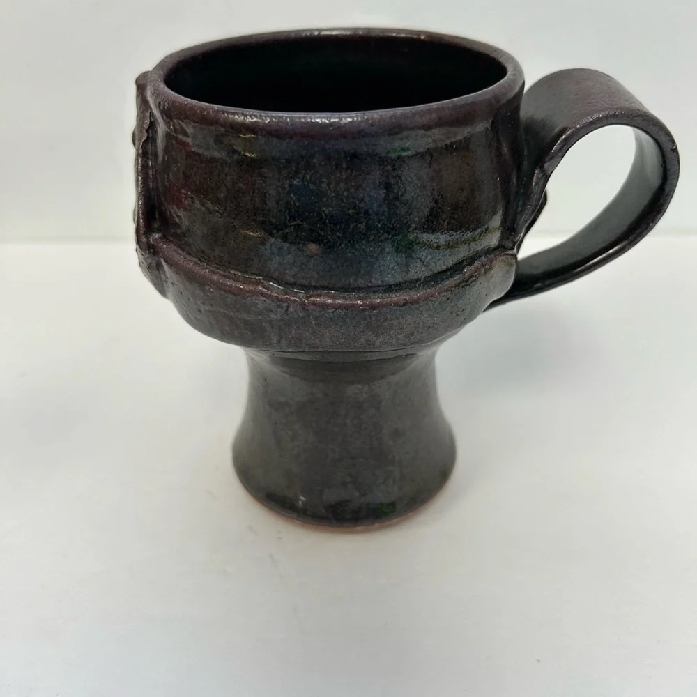 Jerry Harper stoneware pottery /Handcrafted  Brutalist looking / stoneware Mug